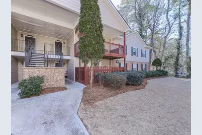 1708 Brighton Point, Atlanta, GA 30328 - Photo 2