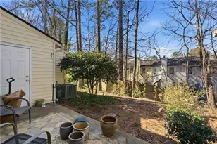 675 Coventry Township Ln, Marietta, GA 30062 - Photo 4