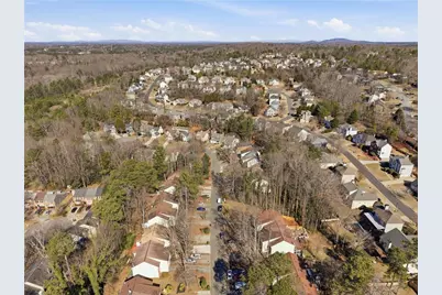 675 Coventry Township Lane, Marietta, GA 30062 - Photo 6