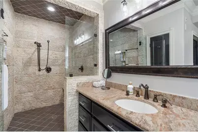 631 Boulevard NE, Atlanta, GA 30308 - Photo 32