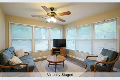 294 E Burns Court #D, Marietta, GA 30008 - Photo 2