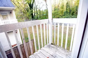 294 E Burns Ct, Marietta, GA 30008 - Photo 10