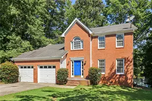 1598 Dillwood Ct, Lithonia, GA 30058 - Photo 2