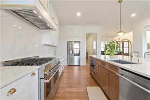 5683 Brendlynn Dr, Suwanee, GA 30024 - Photo 12