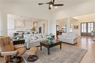 5683 Brendlynn Dr, Suwanee, GA 30024 - Photo 10