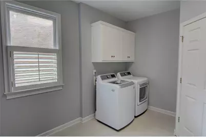 520 Redding View Court, Atlanta, GA 30328 - Photo 18