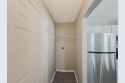 1987 Manhattan Parkway, Decatur, GA 30035 - Photo 22