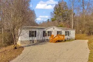 446 Flat Creek Dr, Dawsonville, GA 30534 - Photo 4