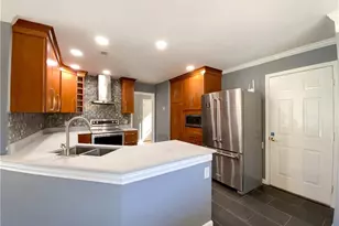 123 King Richard Dr, Griffin, GA 30223 - Photo 2