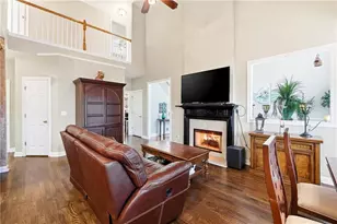 585 Tilbury Dr, Suwanee, GA 30024 - Photo 12