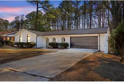 2828 The Meadows Way, Atlanta, GA 30349 - Photo 2