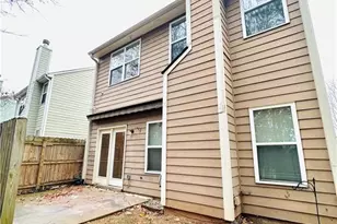 2090 Lily Valley Dr, Lawrenceville, GA 30045 - Photo 12