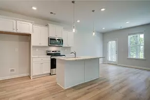 161 Geranium Ln, Covington, GA 30016 - Photo 8