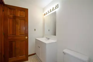 5690 Shadow Rock Dr, Lithonia, GA 30058 - Photo 16