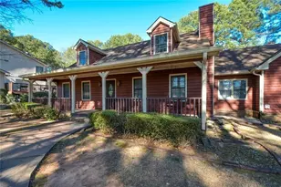 5690 Shadow Rock Dr, Lithonia, GA 30058 - Photo 2