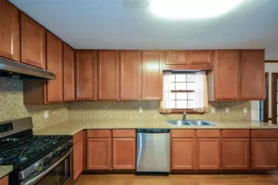 5690 Shadow Rock Drive, Lithonia, GA 30058 - Photo 10