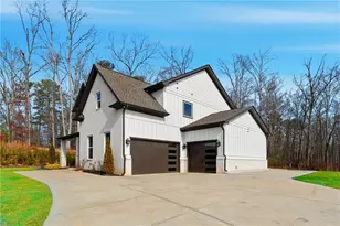 1480 Chandler Rd, Lawrenceville, GA 30045 - Photo 2