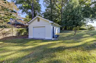 2325 Elmwood Cir SE, Atlanta, GA 30339 - Photo 6