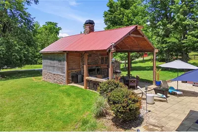456 E Valley Road E, Rydal, GA 30171 - Photo 8