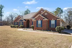 12391 Hillcrest Dr, Hampton, GA 30228 - Photo 4