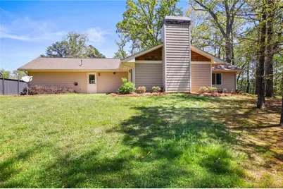 3851 Trickum Road NE, Marietta, GA 30066 - Photo 32