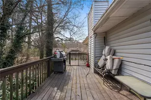 1384 Country Ln Way NE, Conyers, GA 30012 - Photo 32