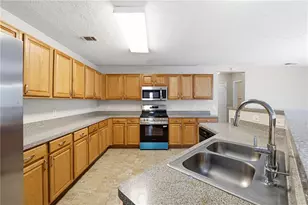 667 Leaflet Ives Trail, Lawrenceville, GA 30045 - Photo 2