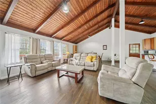 5655 Lake Forrest Dr NW, Atlanta, GA 30342 - Photo 4