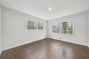 5655 Lake Forrest Dr NW, Atlanta, GA 30342 - Photo 12