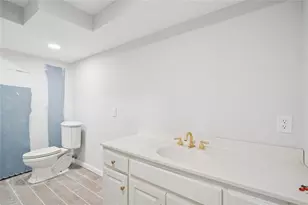 5655 Lake Forrest Dr NW, Atlanta, GA 30342 - Photo 16