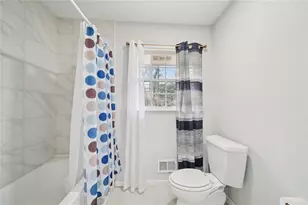 5655 Lake Forrest Dr NW, Atlanta, GA 30342 - Photo 10