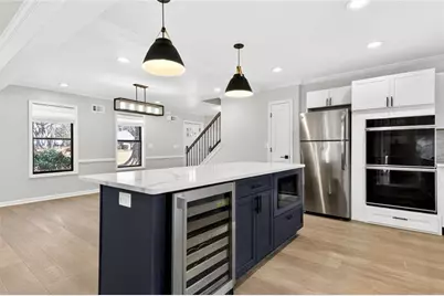 1056 Indian Hills Parkway NE, Marietta, GA 30068 - Photo 12
