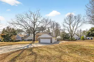 1056 Indian Hills Pkwy NE, Marietta, GA 30068 - Photo 2