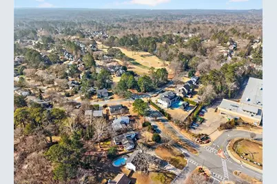 1056 Indian Hills Parkway NE, Marietta, GA 30068 - Photo 34