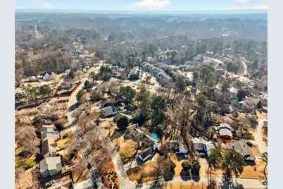 1056 Indian Hills Parkway NE, Marietta, GA 30068 - Photo 32