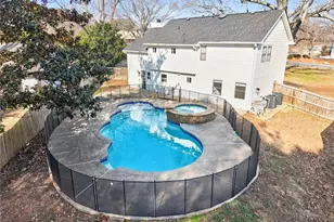 1056 Indian Hills Pkwy NE, Marietta, GA 30068 - Photo 32