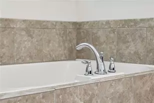 1632 Drew Dr NW, Atlanta, GA 30318 - Photo 56