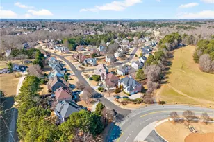 2815 Ivy Brook Ln, Buford, GA 30519 - Photo 52