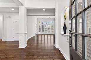 2815 Ivy Brook Ln, Buford, GA 30519 - Photo 2