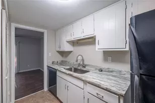 6424 Woodstone Way, Morrow, GA 30260 - Photo 12