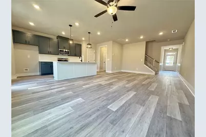 5704 Urban Village Way, Tucker, GA 30084 - Photo 10