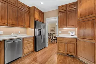 5264 Fleur De Lis Ct, Dunwoody, GA 30360 - Photo 12