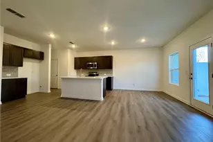 5435 Allegro Ln, Flowery Branch, GA 30542 - Photo 8