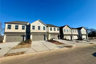 5435 Allegro Ln, Flowery Branch, GA 30542 - Photo 4