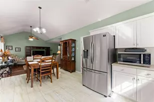 5082 Peach Mountain Cir, Gainesville, GA 30507 - Photo 12