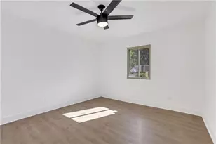 2396 Lawrenceville Hwy, Decatur, GA 30033 - Photo 16