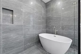 531 S Main St, Alpharetta, GA 30009 - Photo 16