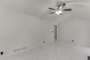 5360 Fieldgreen Dr, Stone Mountain, GA 30088 - Photo 24