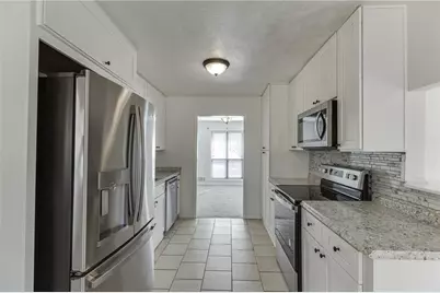 5360 Fieldgreen Drive, Stone Mountain, GA 30088 - Photo 14