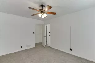 5360 Fieldgreen Dr, Stone Mountain, GA 30088 - Photo 32